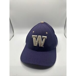 University of Washington Huskies Zephyr Size 7 1/2 Hat Men Women NCAA Purple